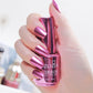 Glamoureuze metallic spiegelende nagellak uit 2023