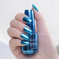Glamoureuze metallic spiegelende nagellak uit 2023