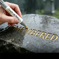 Grafsteenmarkeerstift voor het herstellen van grafopschriften
